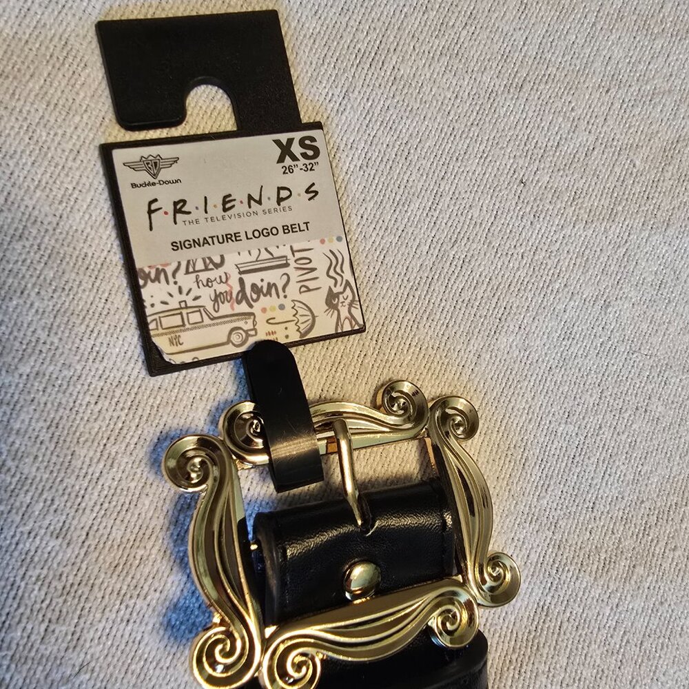 Buckle-Down Friends S Small NEW Belt Monicas Peephole Frame Gold Buckle Black